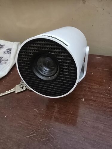 Smart HY300pro 4K Projector with Android 11 TV, WiFi 6 Wireless 5.0, Auto Vertical Correction, 180 Rotatable Short Throw, Portable Movie Projector for Home Theater, Gaming & Smartphone Compatibility photo review